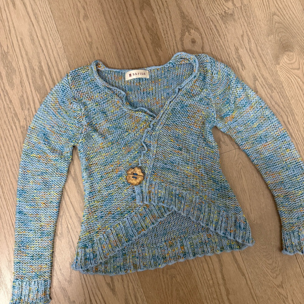 Vintage blue knitted sweater